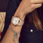 Audemars_Piguet_RO40_19_15454OR_mood_shot