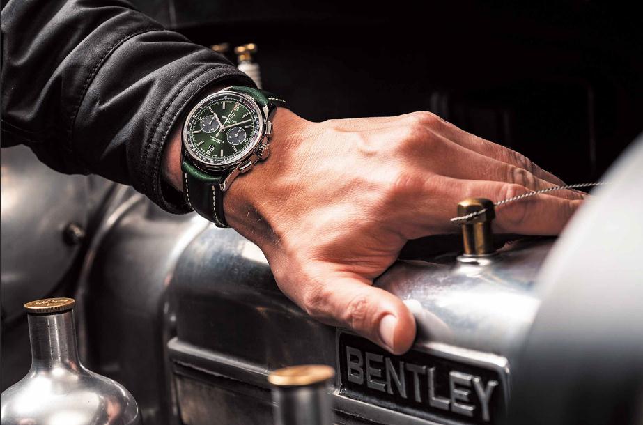 Breitling Premier B01 Chronograph 42 Bentley British Racing Green falso in edizione limitata