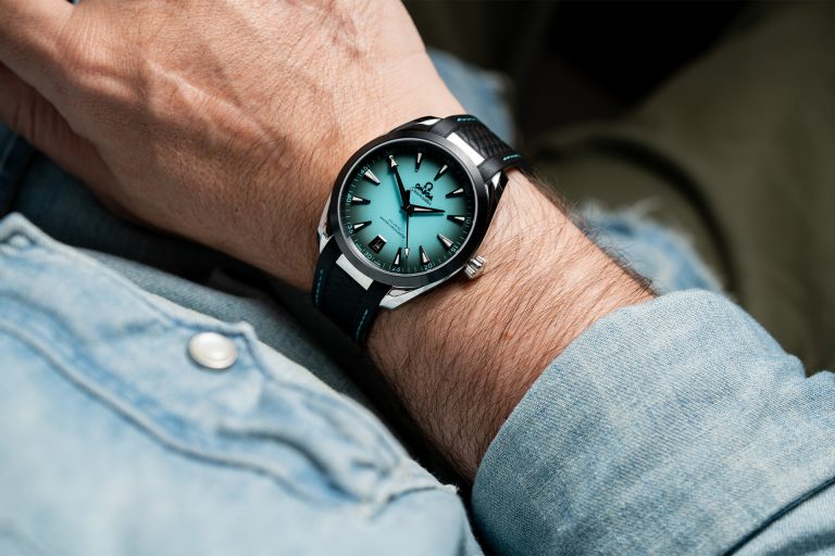 replica-omega-aqua-terra-turqouise-41mm-dial-05